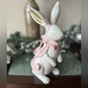 Cupcakes and Cashmere Easter Bunny with bow